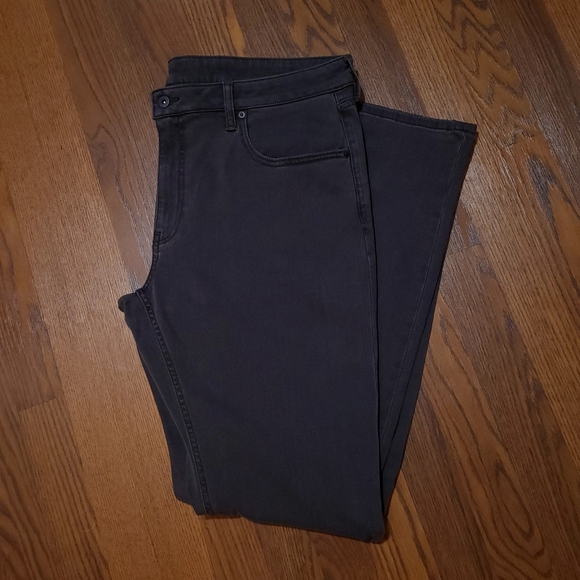 2 Pair of Men's TRUE CLASSIC Gray & Dark Blue Denim Wash Jeans Pants LOT - Picture 16 of 16